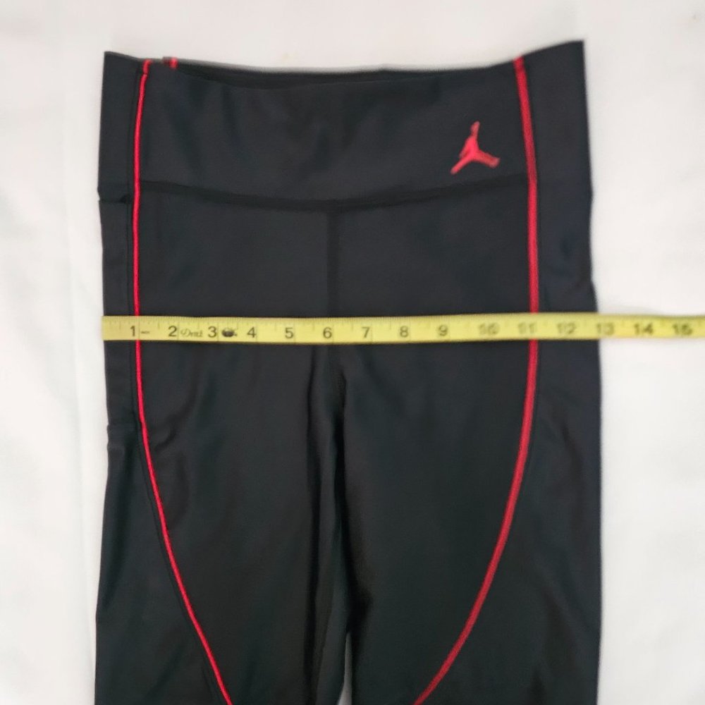 Jordan Women's Black DC7315-010 Athletic Tight Fit Running Bike Shorts Sz Small - Picture 11 of 16